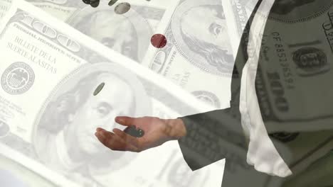 samenstelling van poker speler met dollars geld in transparantie