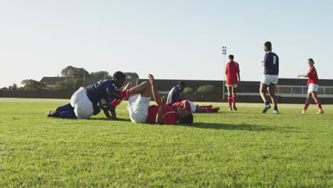 Rugbyspiel-Junger-Erwachsener-Frauen