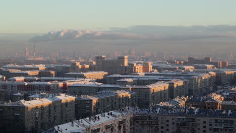 Sonnenaufgang-über-Der-Stadt-In-Echtzeit