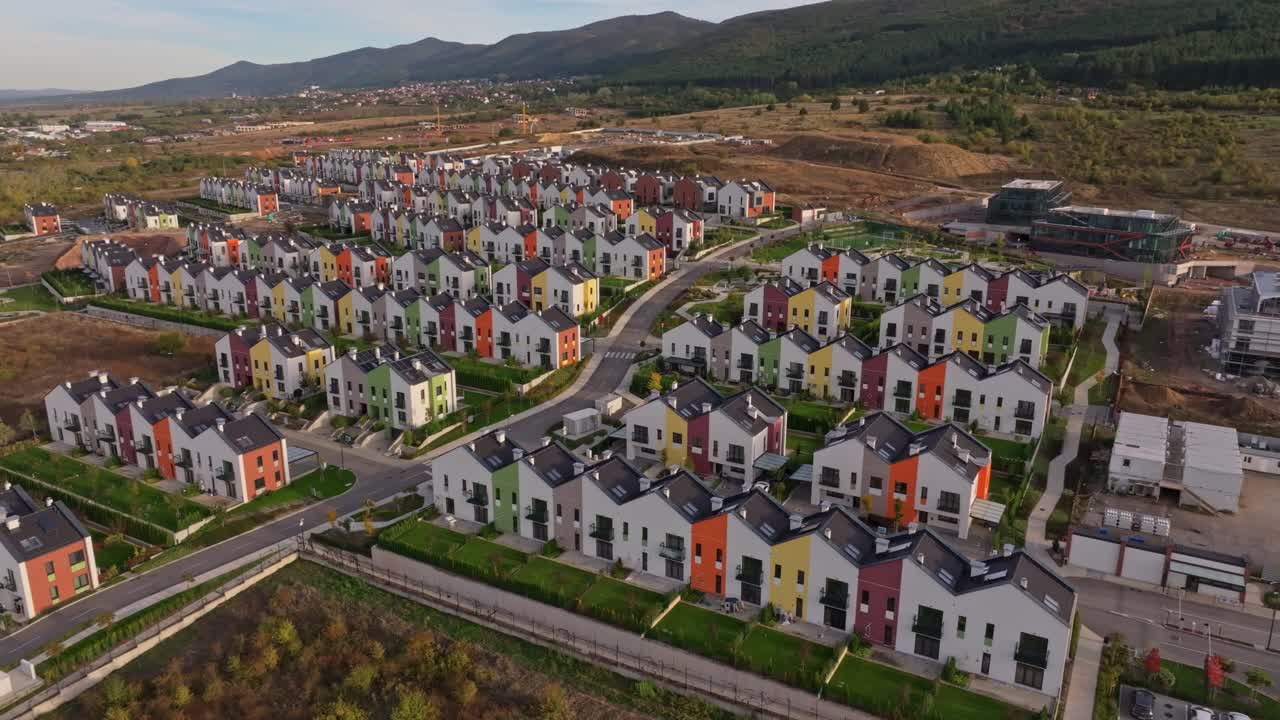 Lozen bölgesinde doğaya yakın, temiz ve modern konutlar, Bulgaristan.