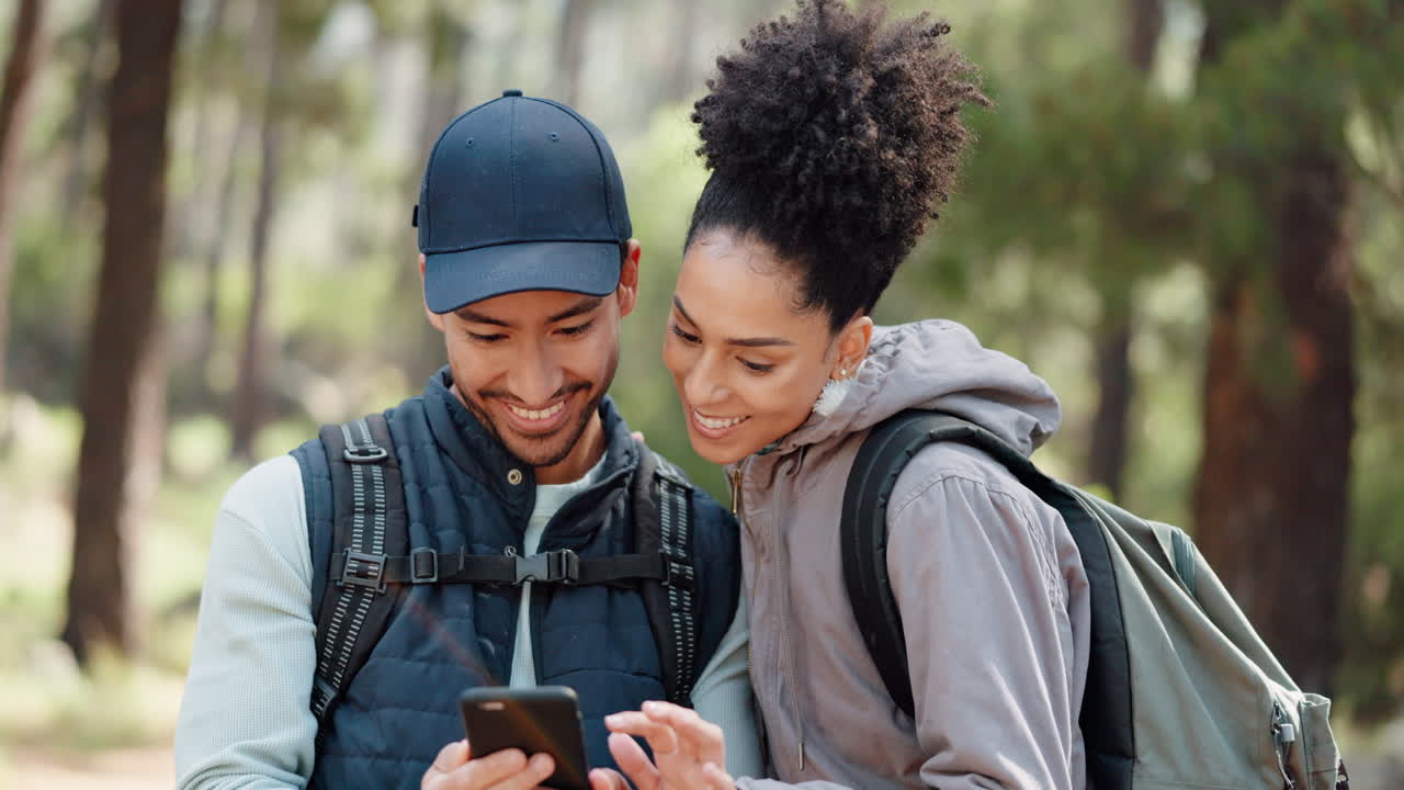 Hiking, smartphone and travel couple with location