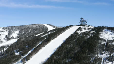 The-Sky-Walk-structure-in-Jeseniky-mountains,Moravia,Czechia,winter