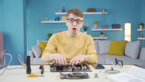 The-teenager-tells-about-his-computer-card.-High-technology.