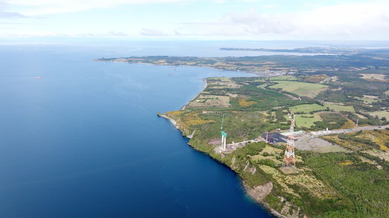 символическая работа по строительству моста чакао в чило?