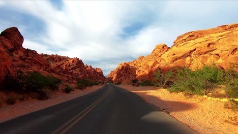 Valley-of-Fire-scenic-drive-and-Big-Horn-Sheep-from-drivers-POV