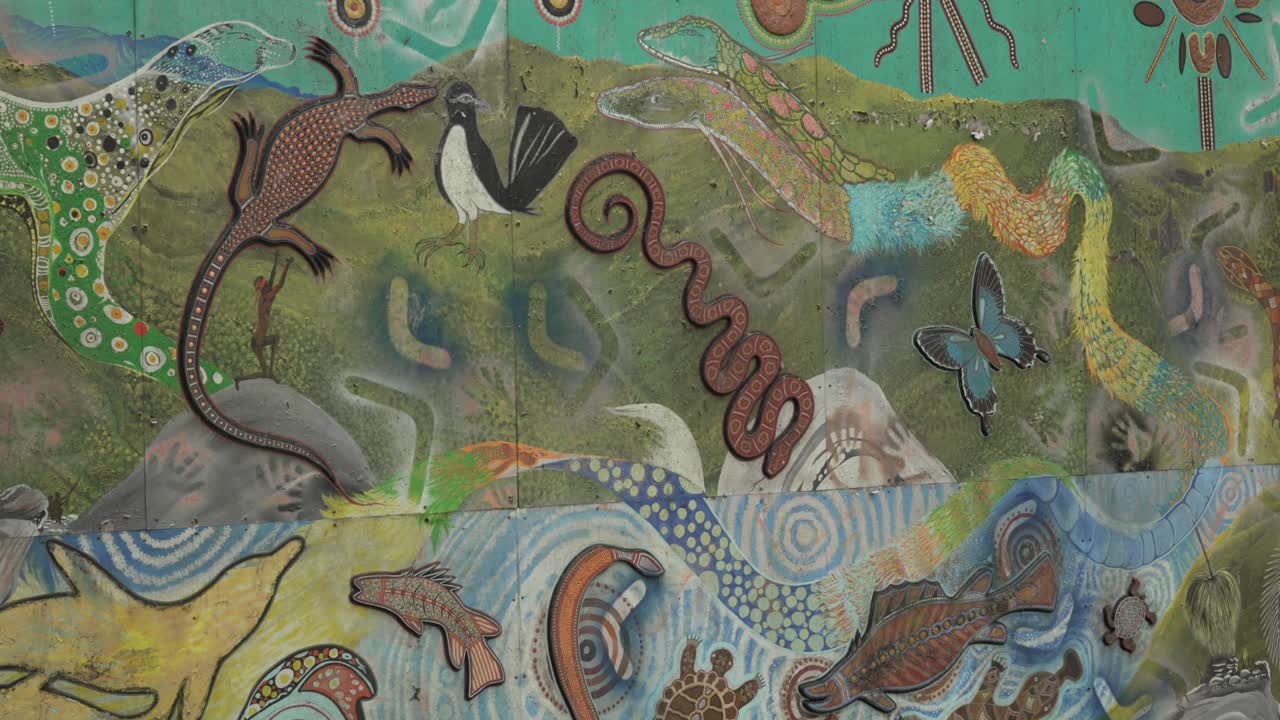 Animals fish sea life mural graffiti painted wall modern art decoration