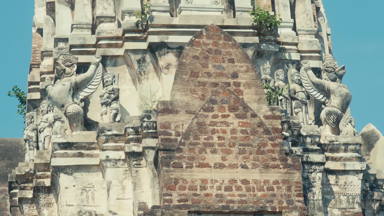 Video 4K cinematografico: decorazioni del tempio Wat Chai Wattanaram ad Ayutthaya
