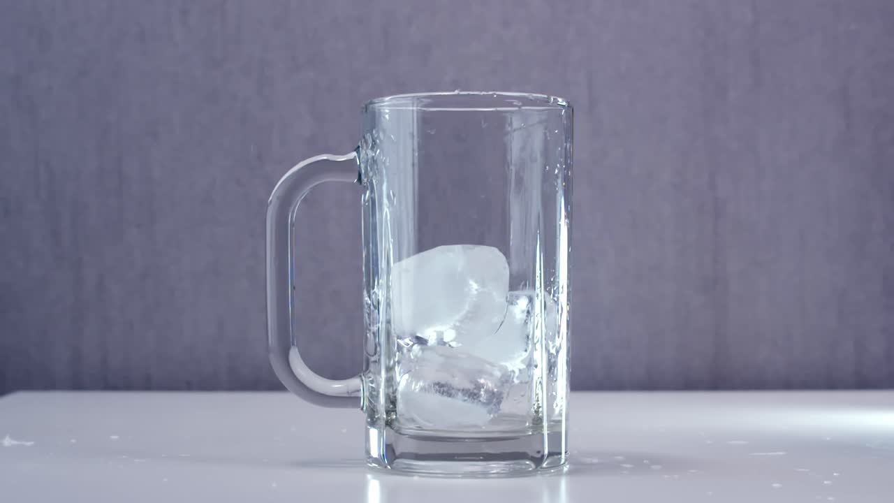 청량 음료의 유리