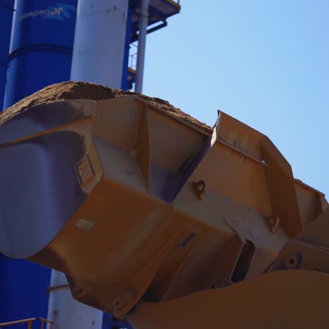asphalt manufacturing plant