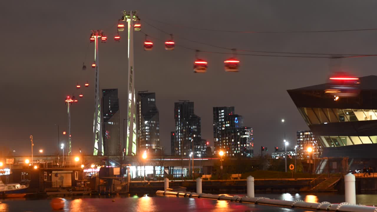 피카딜리 서커스의 밤