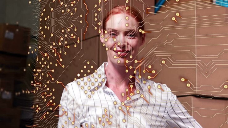 Animazione di circuito integrato su felice lavoratrice di magazzino caucasica