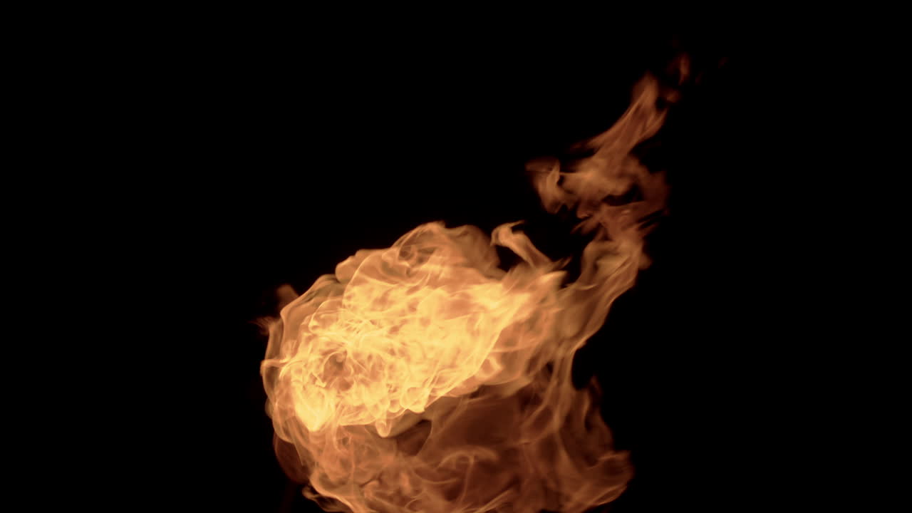 열과 화염의 배열을 방출하는 삼켜진 불 막대