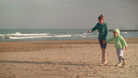 Children-by-the-sea