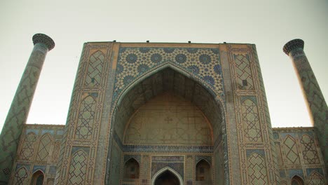 registan samarkand city uzbekistan ulugbek madrasah islamic architecture 15 of 38