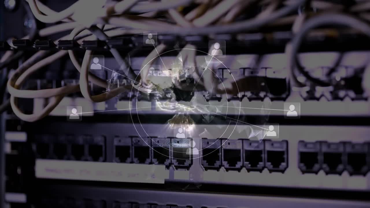 animación de la red de conexiones, globo y datos diversos a través del hardware del servidor informático