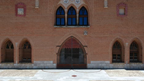 Bodega-Gotica-Es-Una-Empresa-Familiar-Que-Lleva-Varias-Generaciones-Produciendo-Uva-En-El-Municipio-De-Rueda-2