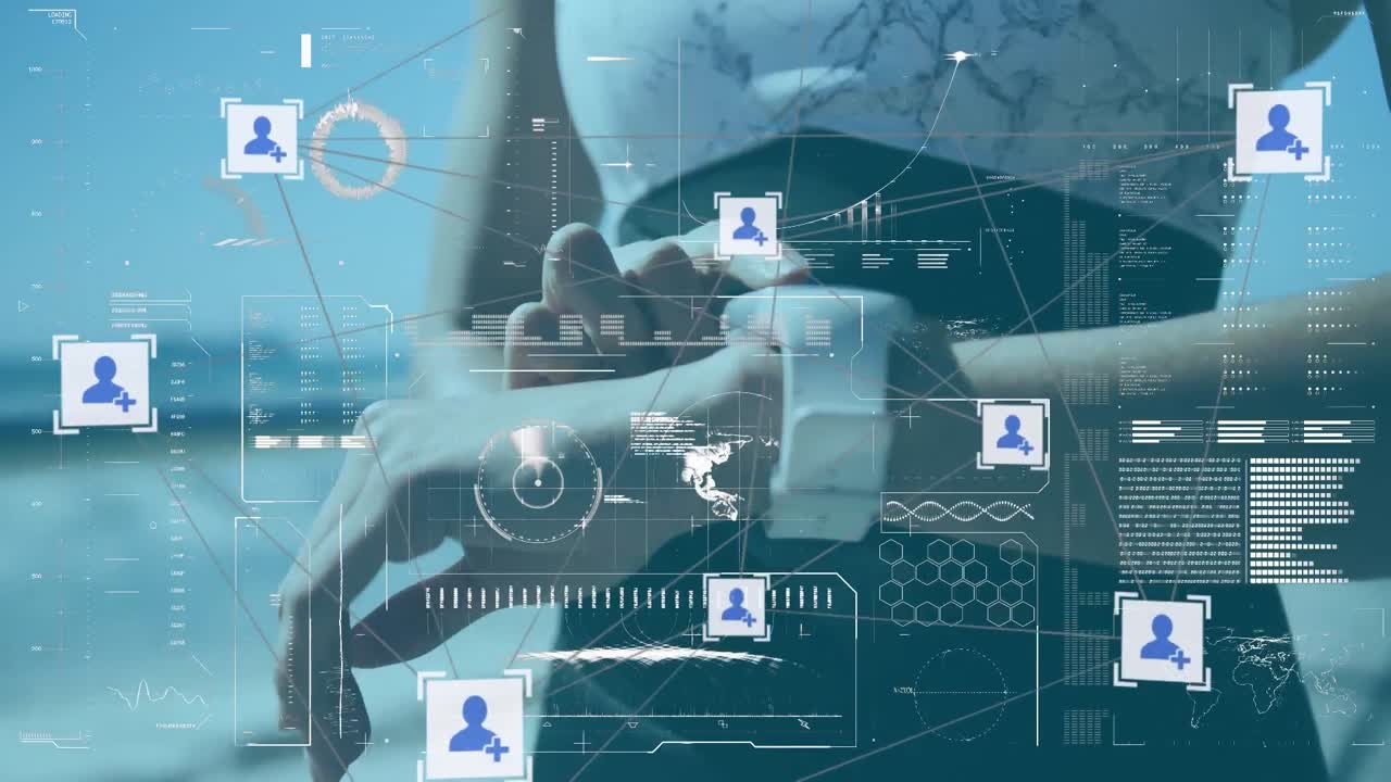 스마트 워치를 사용하는 여성에 대한 연결 아이콘과 데이터 처리의 웹