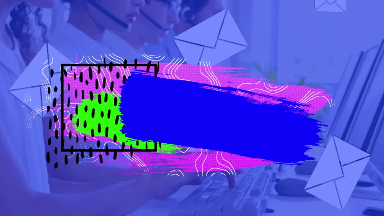 animación de formas y iconos coloridos sobre personas de negocios que usan auriculares