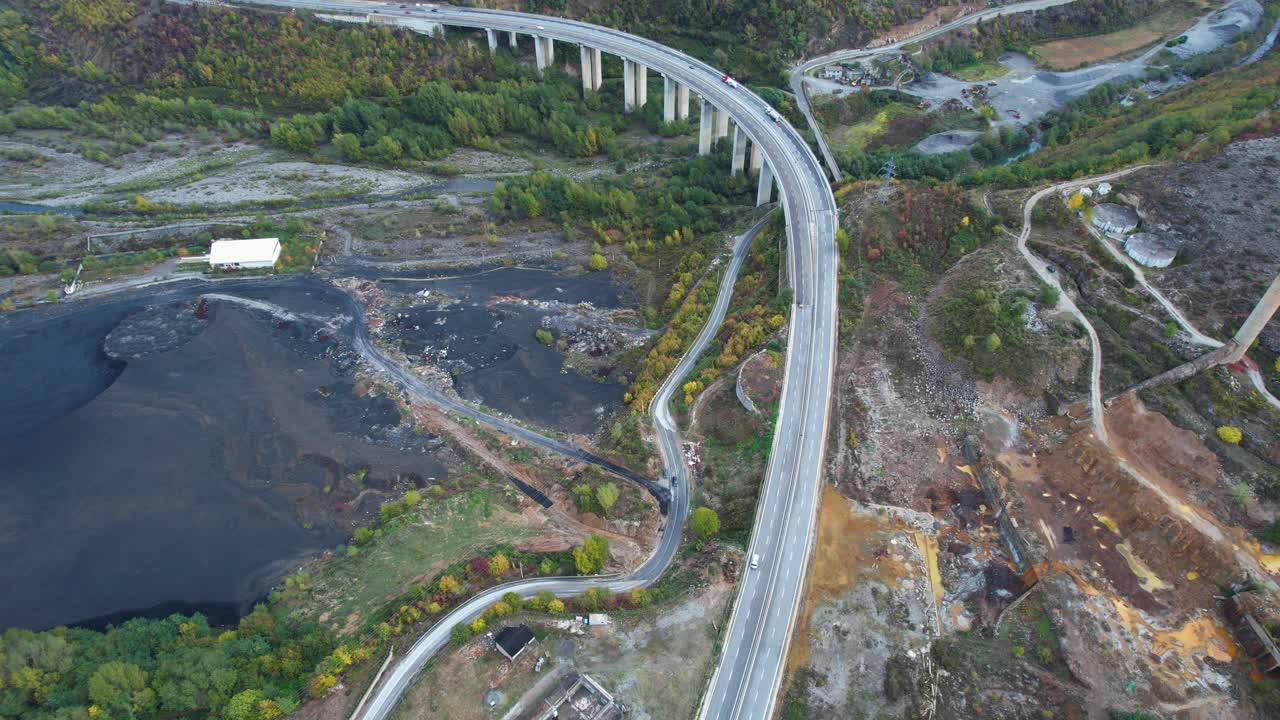 Industrial Disaster: Mining Waste Pollutes Wild River Ecosystem, Threatening Agriculture