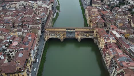 florencia, el puente de santa trinidad