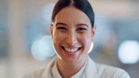 Lab-woman,-face-and-scientist-happy-for-clinic