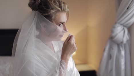 beautiful bride getting ready for her wedding day