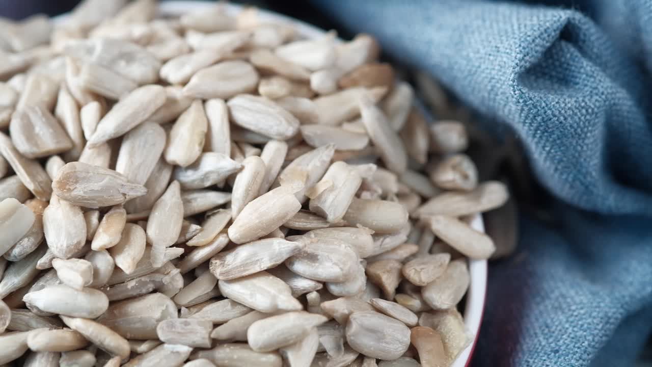 그에 넣은 꽃 씨