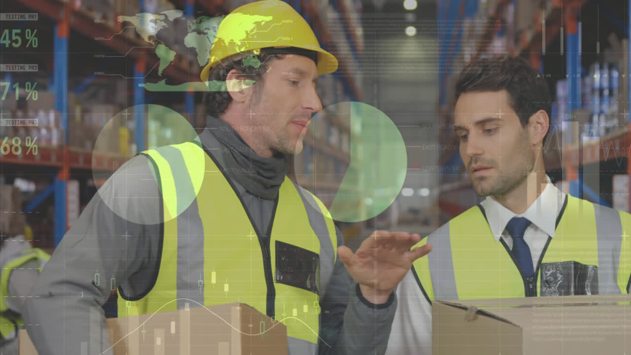 창고에서 일하는 사람들에 대한 데이터 처리의 애니메이션