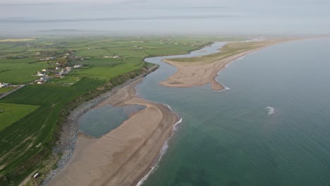 Disparo-De-Drones-De-Cullenstown,-Costa-De-Wexford,-Irlanda