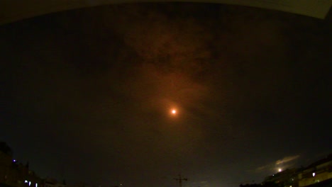 video de alta resolución de cohetes de cúpula de hierro intercepciones de cohetes de hamas- sur de israel- ataque nocturno a la ciudad de ashdod- israel