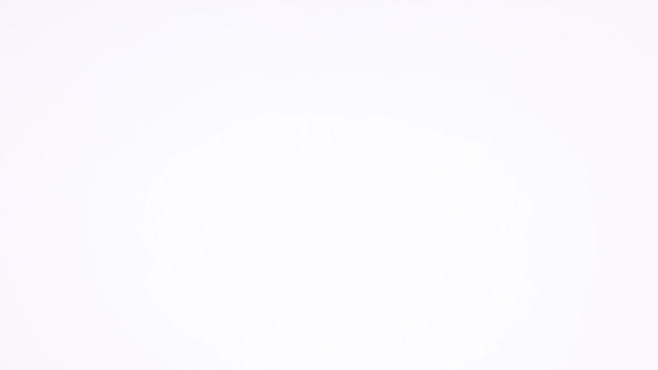 marco amarillo para el texto viene de la izquierda en el tema blanco. detener el movimiento