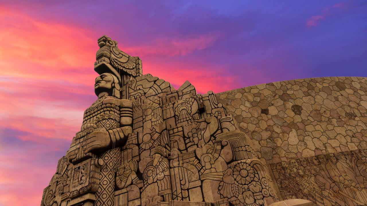 Monument to the Fatherland in Mérida, Mexico