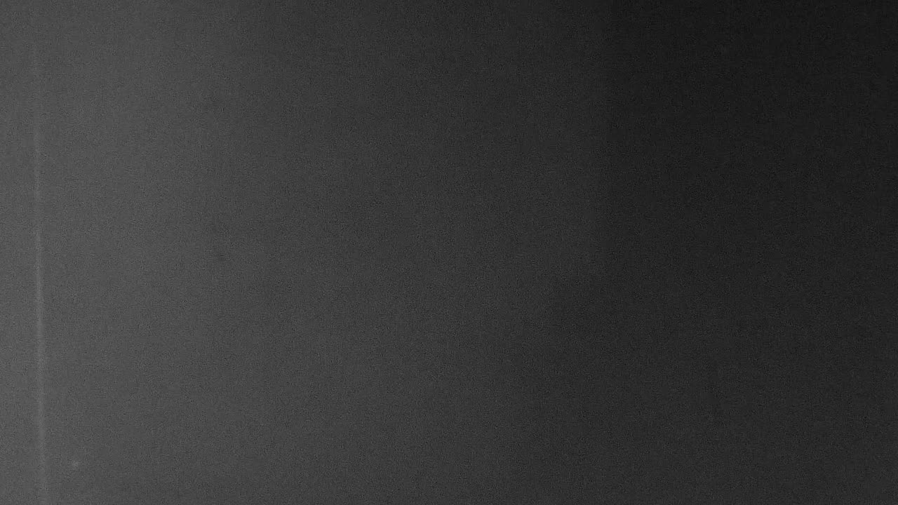 4K grafisk video Støvridser. Skaber et gammelt filmlook og ødelagte VHS-glitch-effekter.