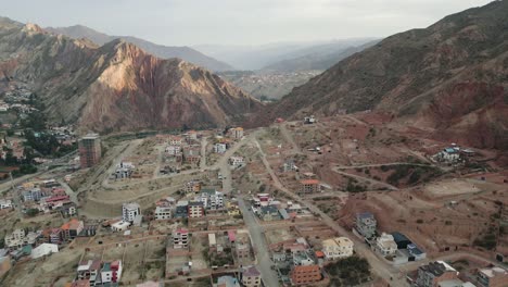 Drone-Aéreo-Panorámico-Sobre-La-Ciudad-Vieja