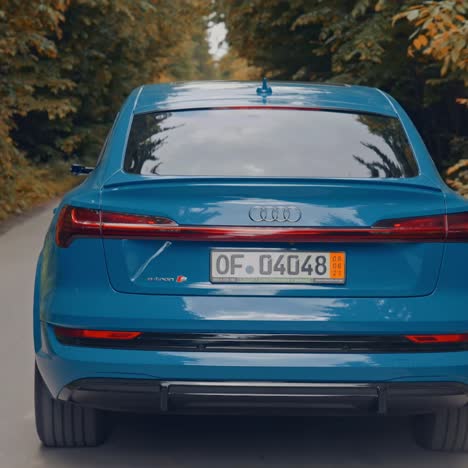new audi e-tron premiere. audi e-tron sportback four wheel drive electric suv