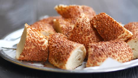 rebanadas de simit turco