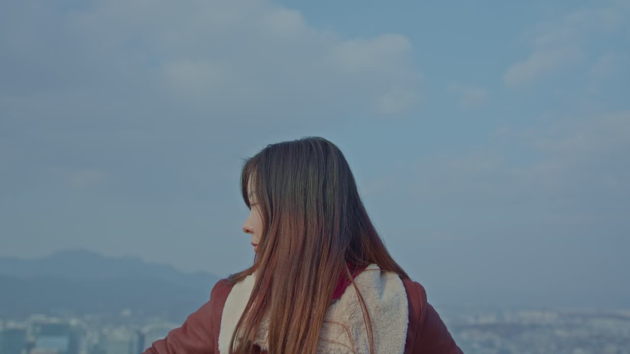 아름 다운 화려한 아시아 한국어 중국어 일본어 여자 여자 여자 모델 카메라 야외 활동