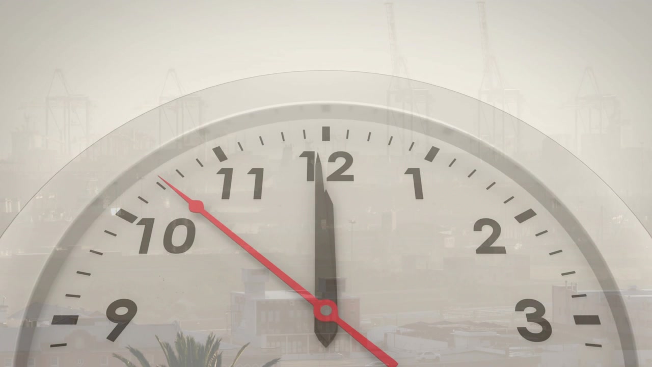 Initial tick starting red second hand rotating clockwise around clock dial, showing seconds