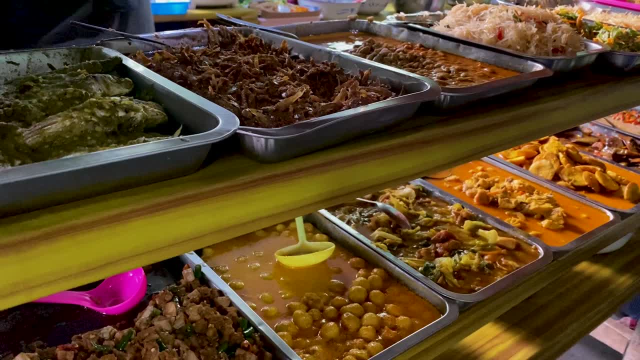 Indonesian street food Warteg or &amp;quot;Warung Tegal