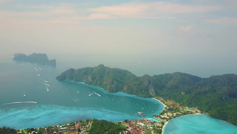 Vista-Aérea-De-La-Isla-Tropical-Koh-Phi-Phi-Don