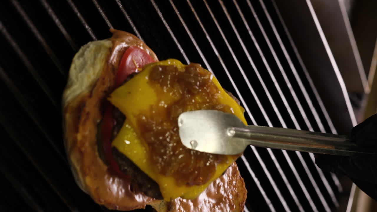 Cheeseburger Perfection: Melting Cheese on a Juicy Patty