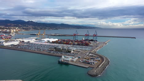 Aerial-traveling-around-the-oldest-continuously-operated-port-in-Spain-Malaga