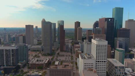 Drone-view-of-buildings-in-downtown-Houston,-Texas