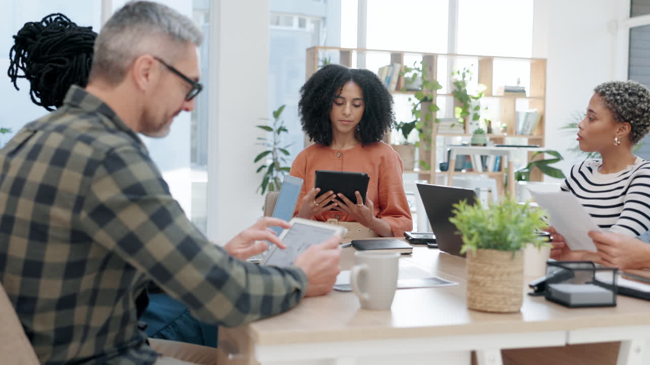 reunión de negocios en una oficina moderna