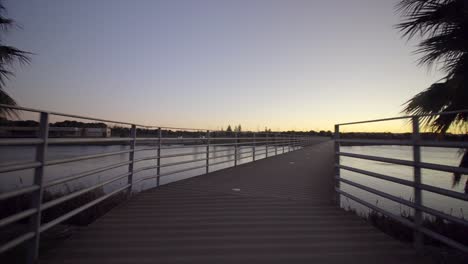 Hängebrücke-Am-See