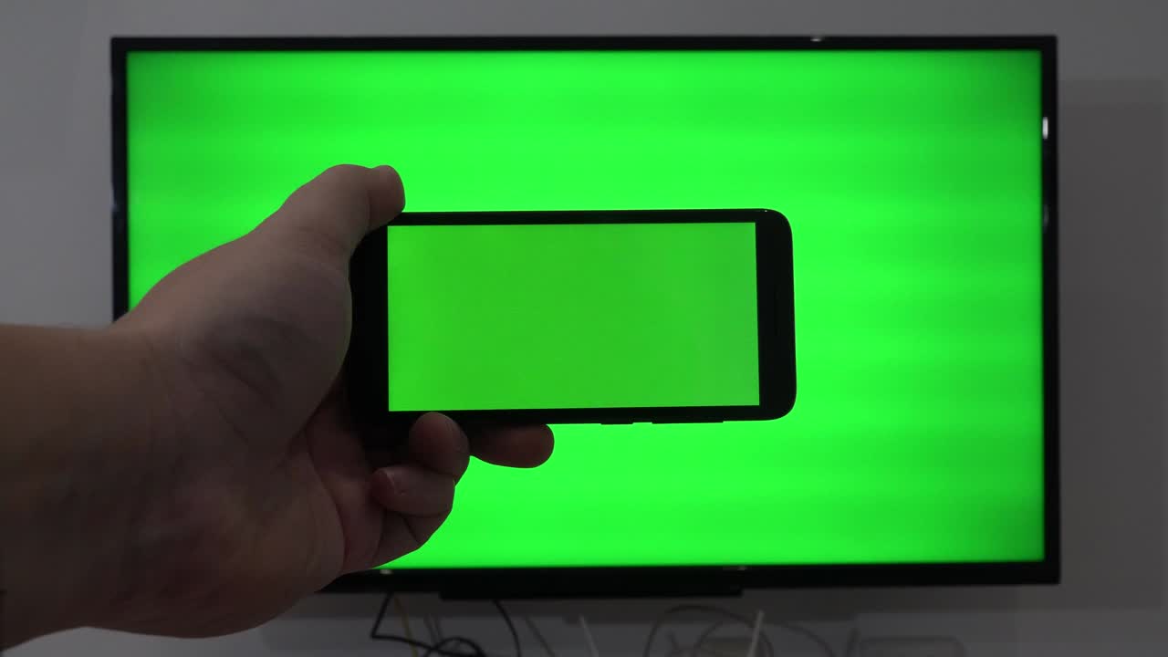 teléfono inteligente en un concepto de televisión