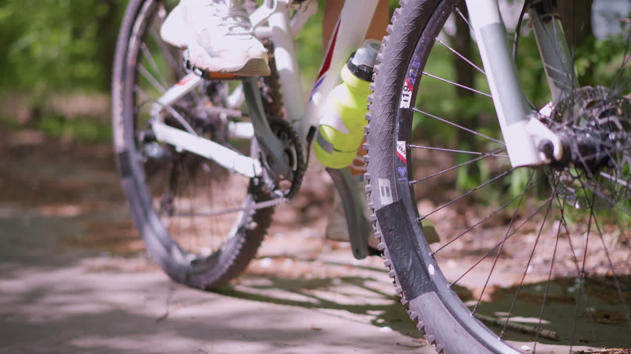 Cycle Stop Drink, Pause Bicycle And Take Sip, Take Break From Riding To Have Sip, Stop Cycling Momentarily To Relax And Enjoy Beverage, Halt Your Bike Briefly To Rest And Enjoy Refreshing Drink