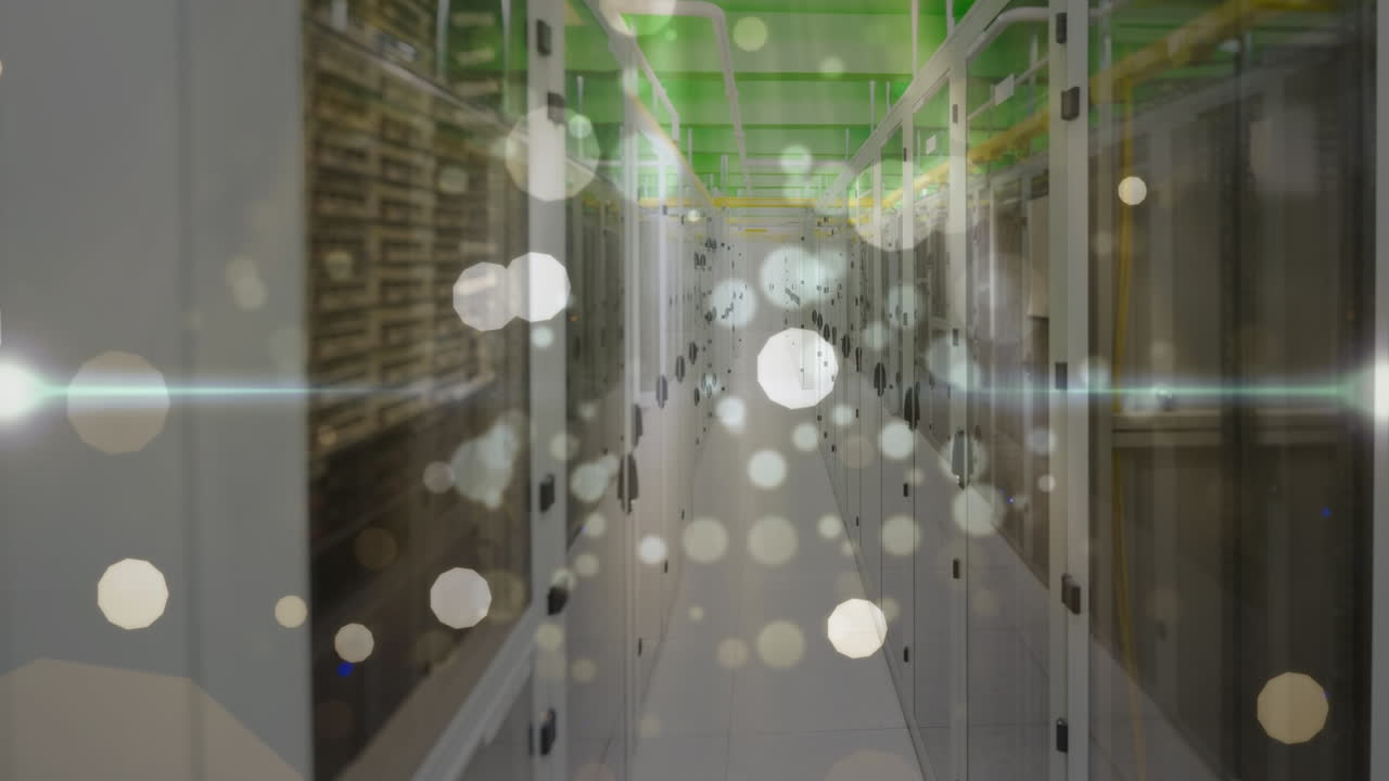 Animation af lys og prikker svævende over servere