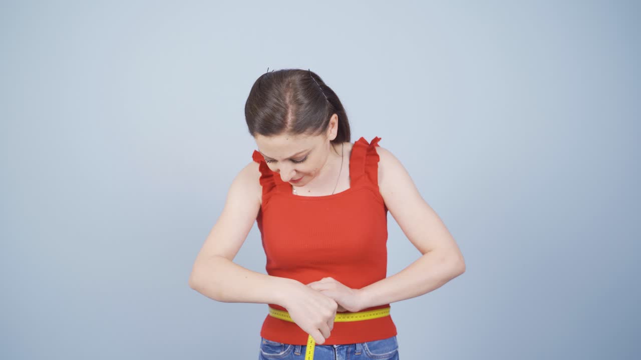 자신의 체중에 만족하는 사람. 체중 감량 프로그램.