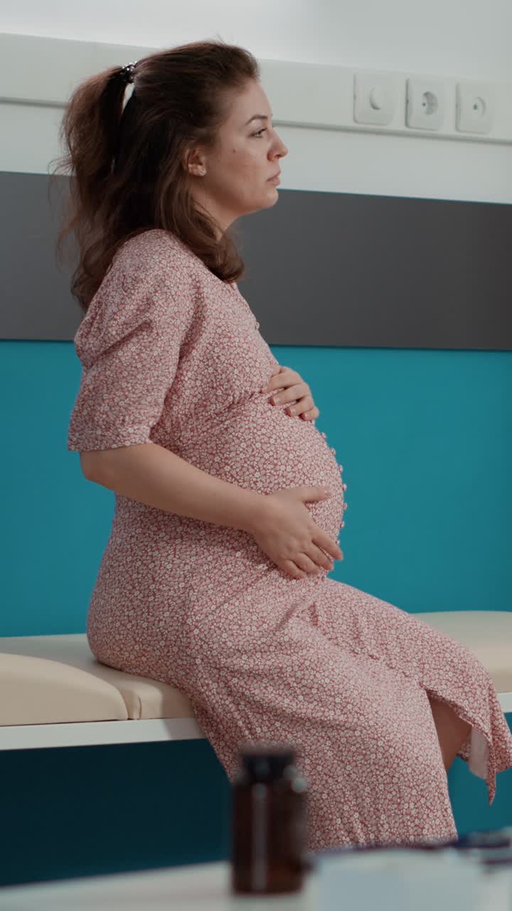 Pregnant woman in clinic